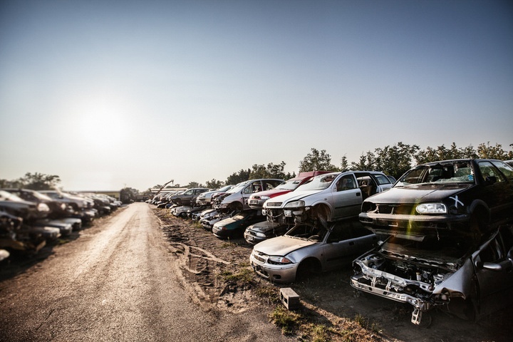 Do people still use junkyards?
