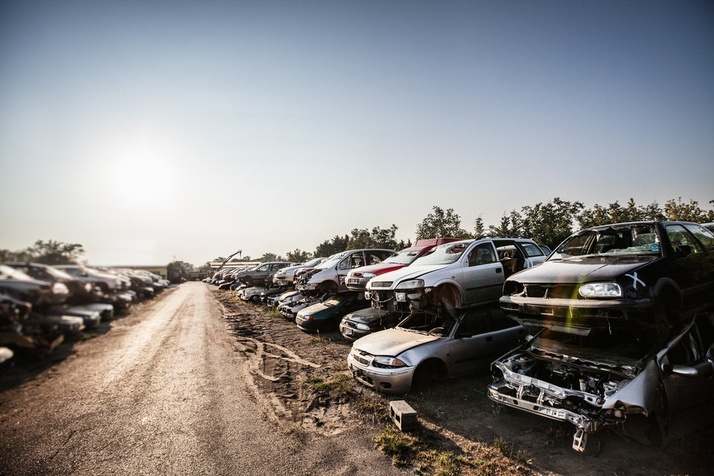 Do people still use junkyards?